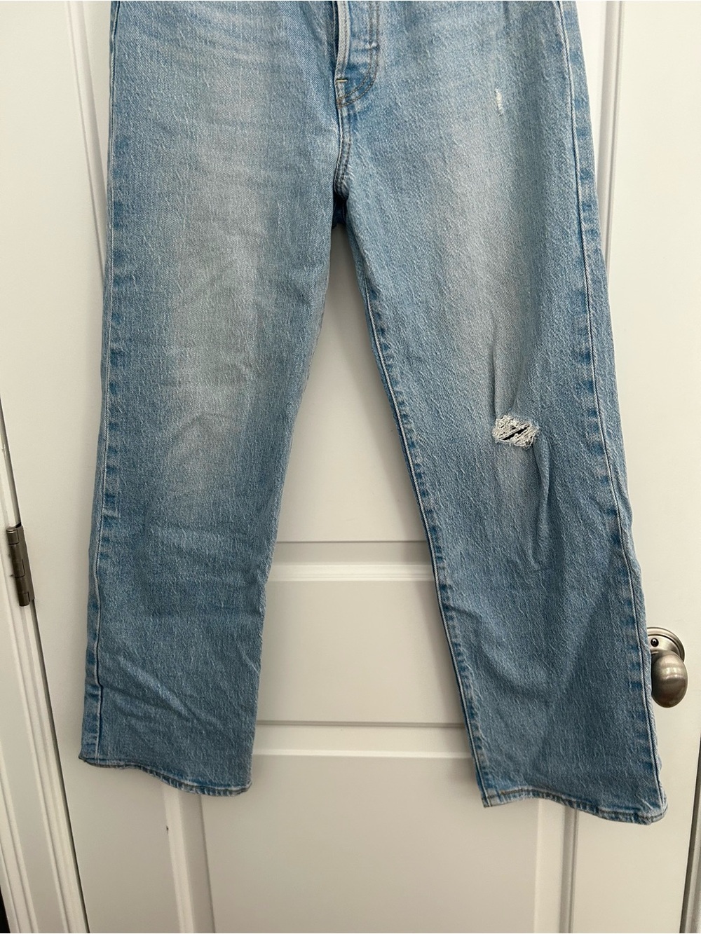 Levi’s Ribcage Straight Ankle Jeans - Picture 4 of 5